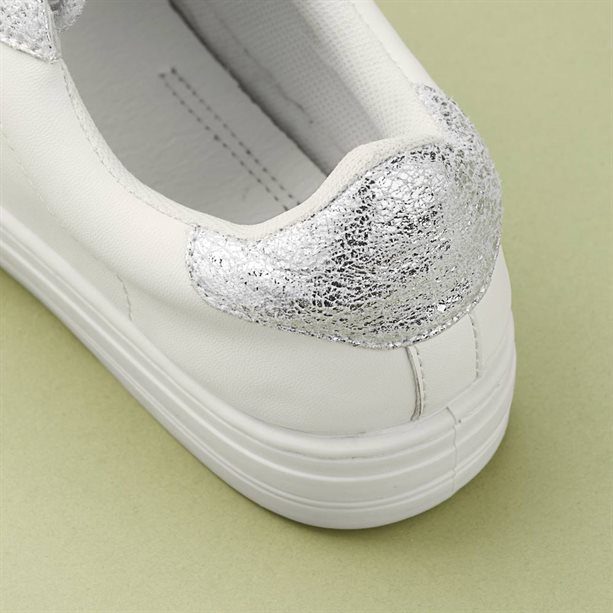 white trainers women