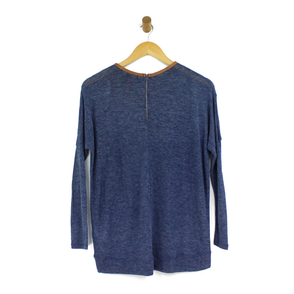 thin navy jumper